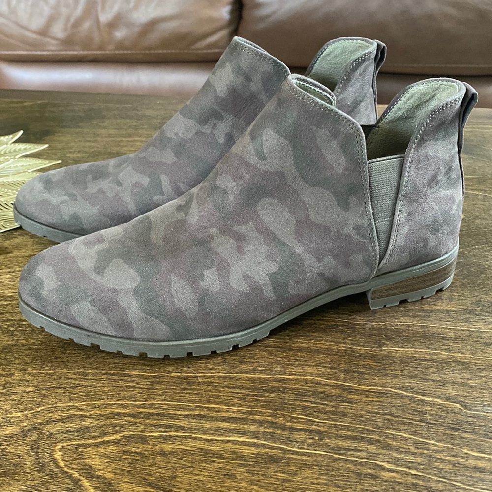 Dr Scholl’s Olive Camo Slip On Ankle Boot sz 8 NEW
